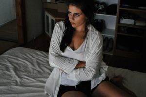 woman looking upset over something in the relationship